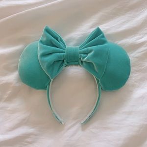 Tiffany Blue Minnie ears